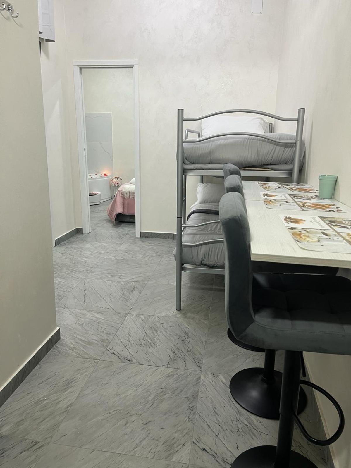 Ferienwohnung House Napoli Capodichino Exterior foto